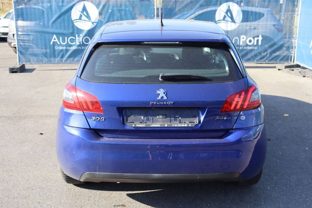 Passenger car Peugeot 308 Petrol 110hp 2018 (Margin)