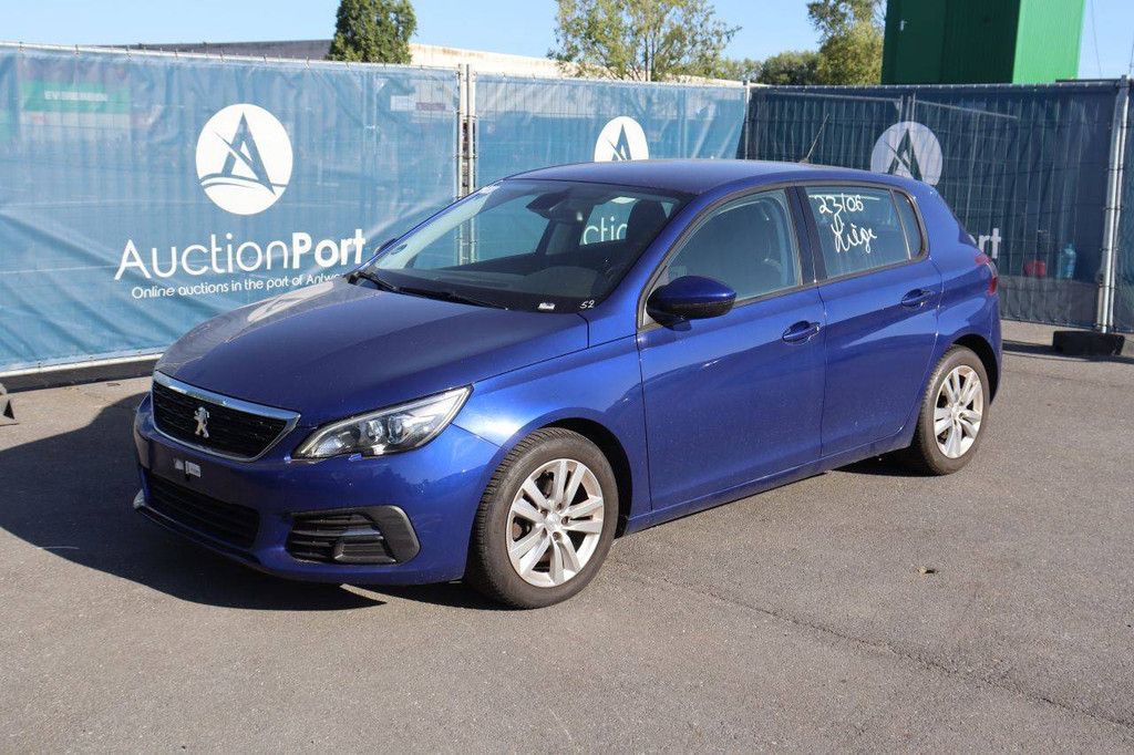 Passenger car Peugeot 308 Petrol 110hp 2018 (Margin)