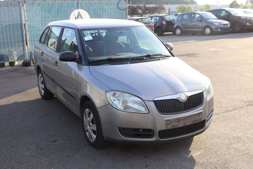 Passenger car Skoda Fabia Petrol 60hp 2008 (Margin)