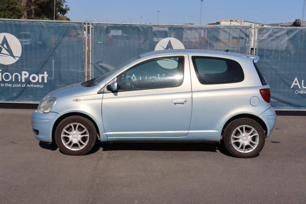 Personenauto Toyota Yaris Benzine 72pk 2004 (Marge)