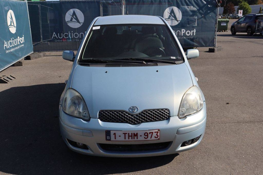 Personenauto Toyota Yaris Benzine 72pk 2004 (Marge)