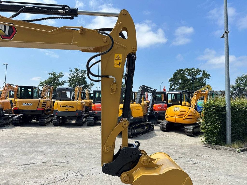 Midigraafmachine Caterpillar 305.5E2 Diesel 2018