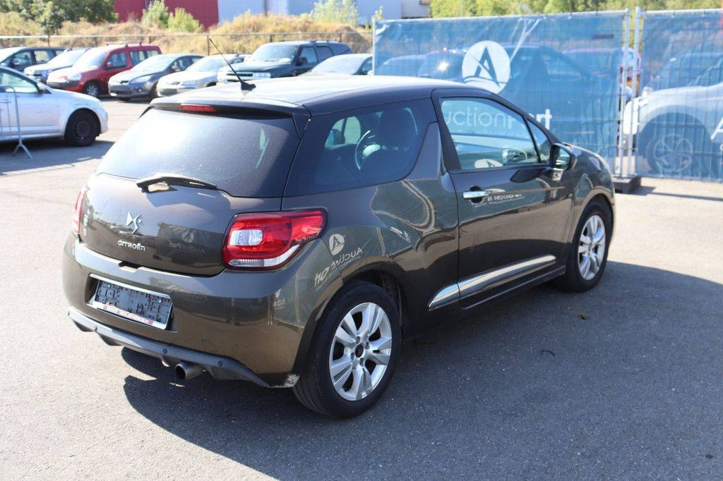 Passenger car Citroën DS3 Petrol (Margin)