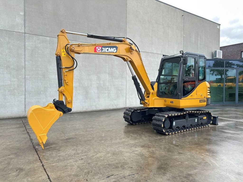 Midi-Bagger XCMG XE55DA Diesel 2022