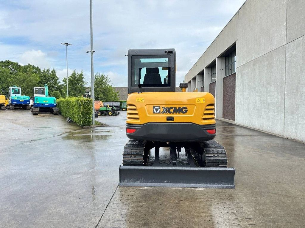 Midi-Bagger XCMG XE55DA Diesel 2022