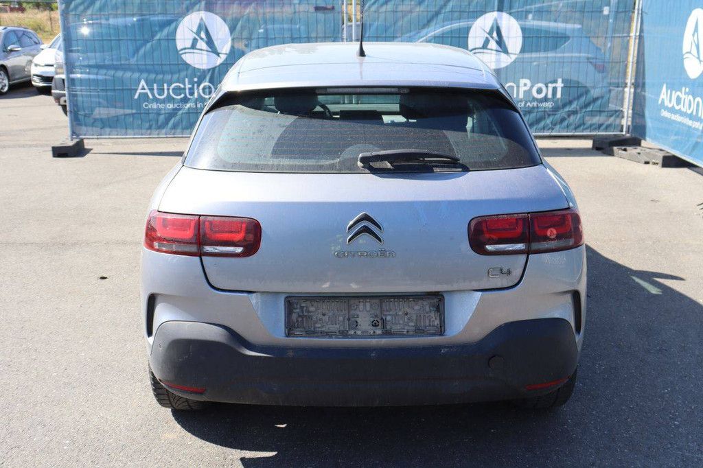 SUV Citroën C4 Benzin 110 PS 2019 (Marge)
