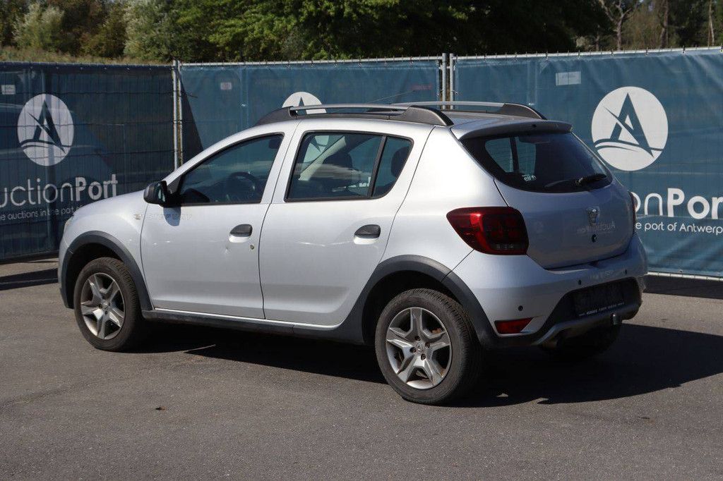 SUV Dacia Dacia Sandero Petrol 90hp 2017 (Margin)