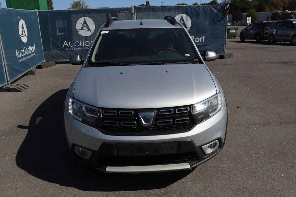 SUV Dacia Dacia Sandero Petrol 90hp 2017 (Margin)