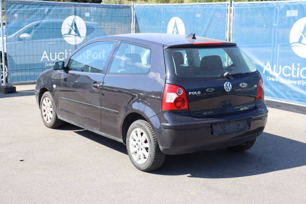Passenger car Volkswagen Polo Petrol 65hp 2005 (Margin)