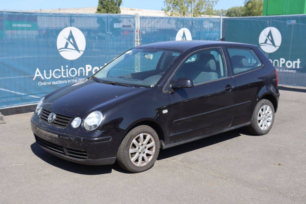 Passenger car Volkswagen Polo Petrol 65hp 2005 (Margin)