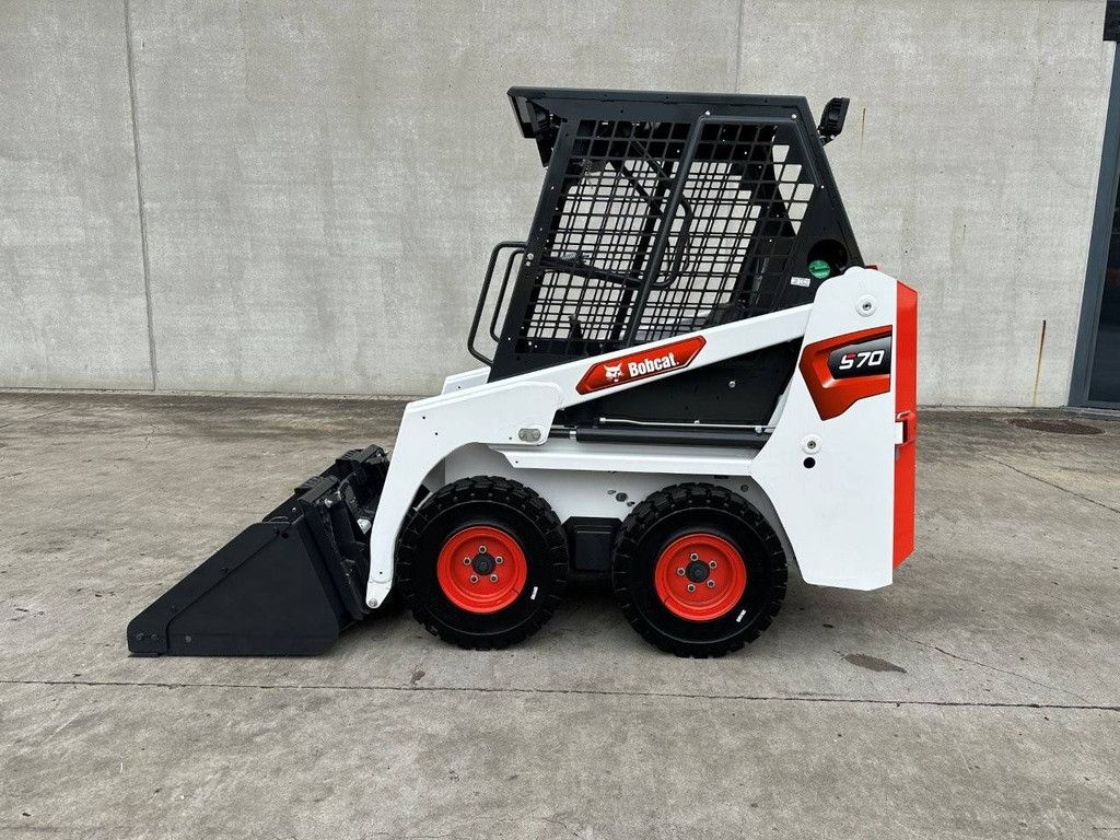 Skid steer loader Bobcat S70 Diesel 2026