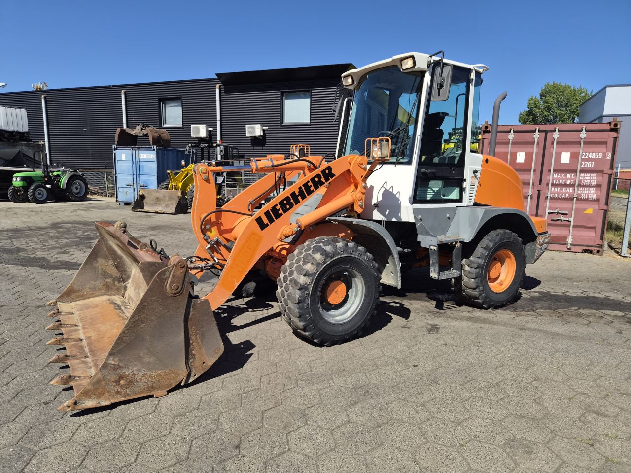 Liebherr L509 stereo