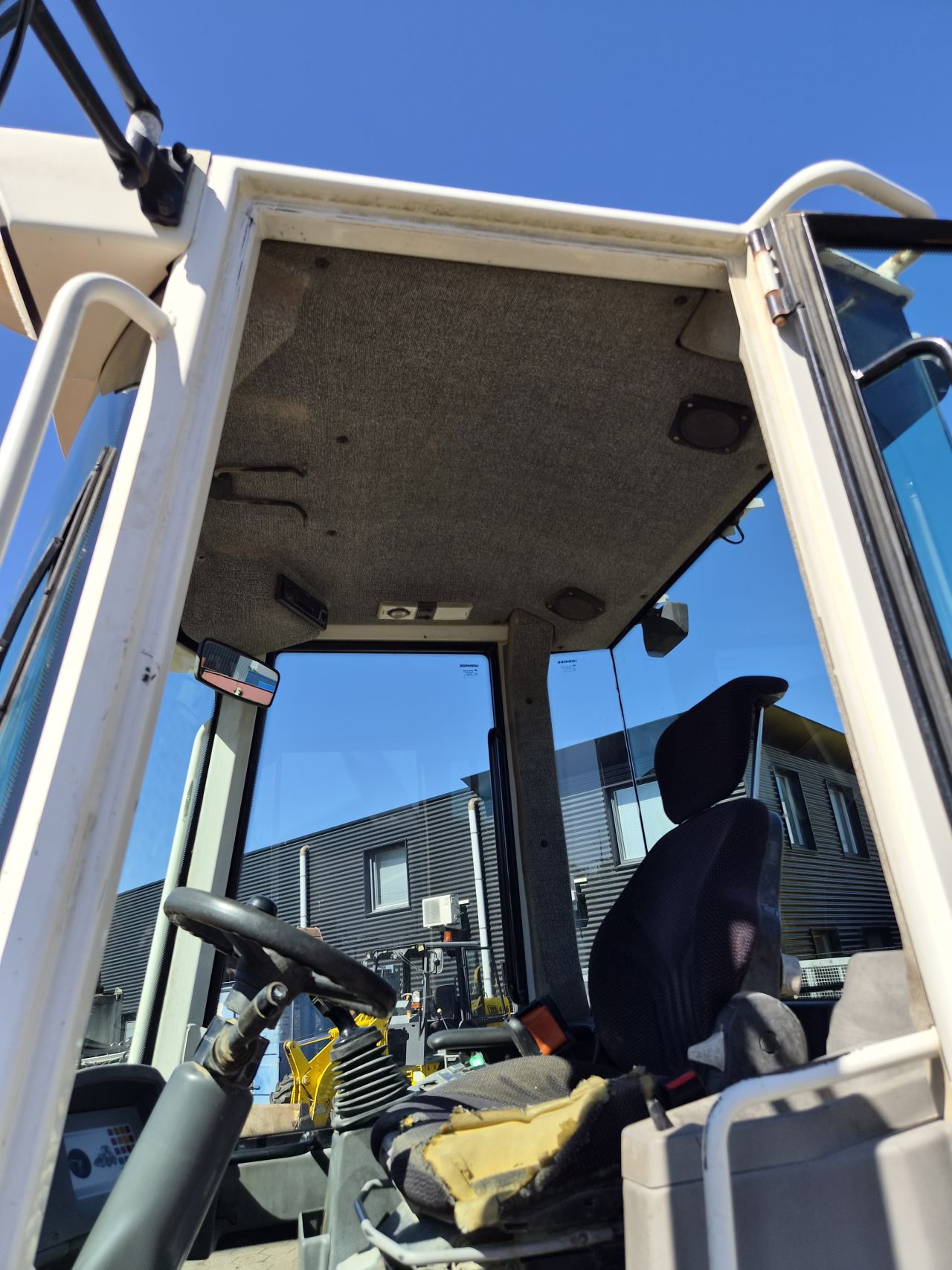 Liebherr L509 stereo