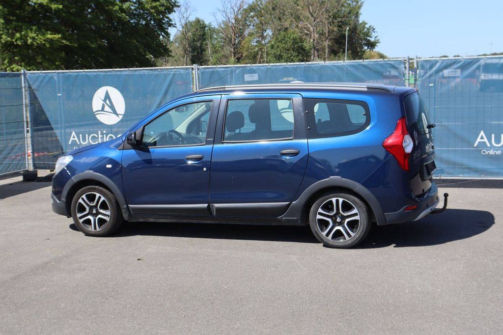 Dacia Lodgy Station Wagon Petrol 102hp 2018 (Margin)