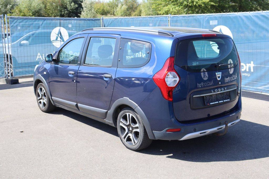 Dacia Lodgy Station Wagon Petrol 102hp 2018 (Margin)