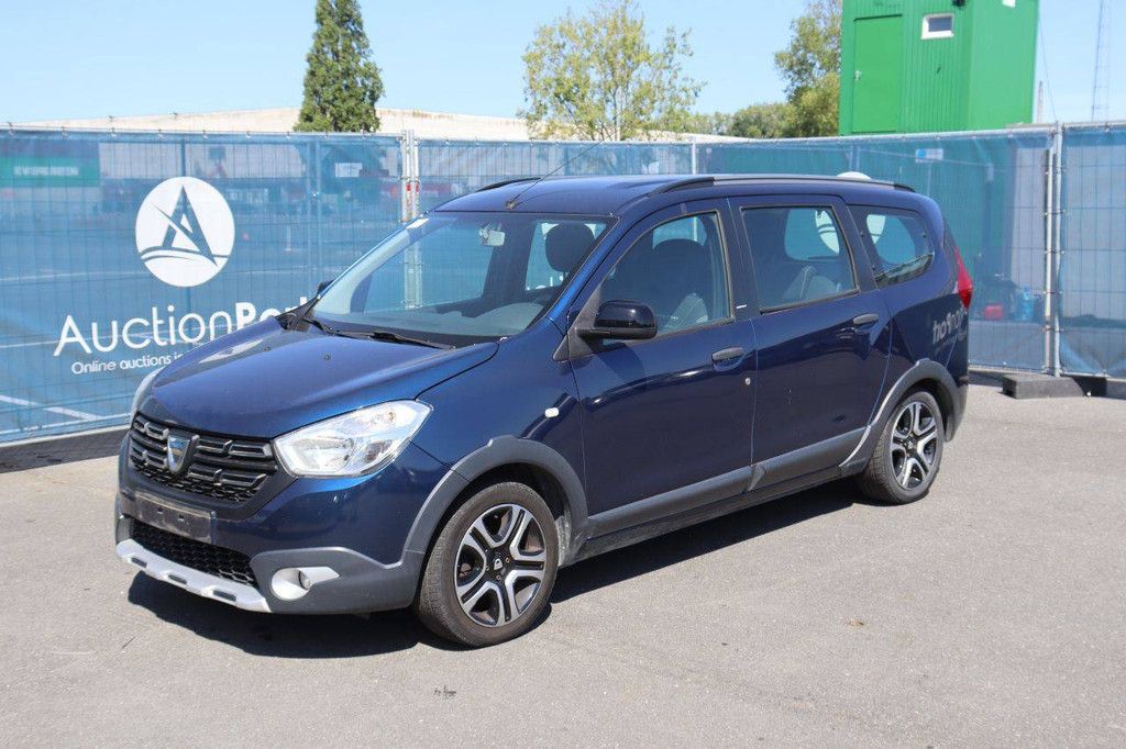 Dacia Lodgy Station Wagon Petrol 102hp 2018 (Margin)