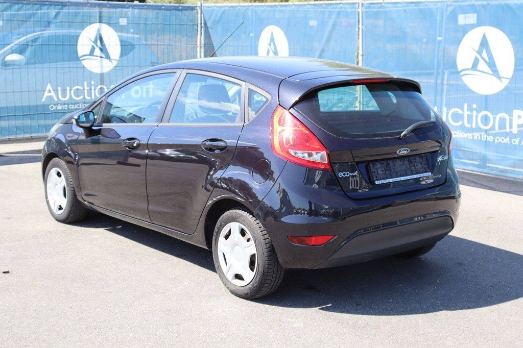 Passenger car Ford Fiesta Diesel 95hp 2010 (Margin)
