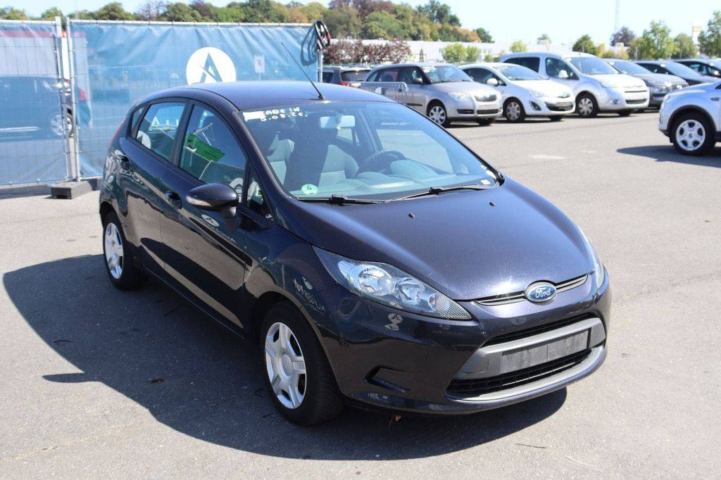 Passenger car Ford Fiesta Diesel 95hp 2010 (Margin)