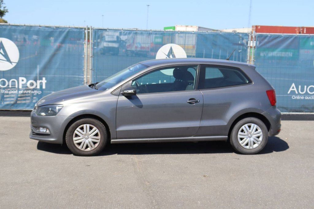 Pkw Volkswagen Golf Polo Benzin 60 PS 2017 (Marge)