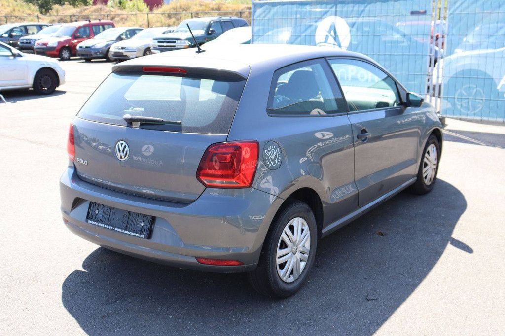 Pkw Volkswagen Golf Polo Benzin 60 PS 2017 (Marge)