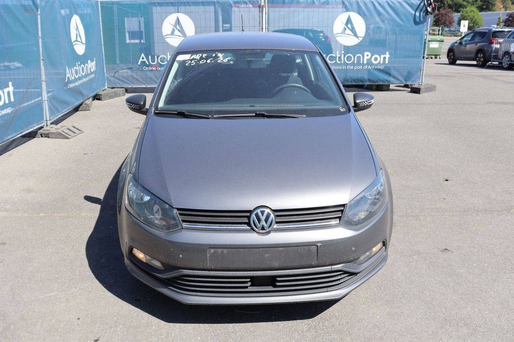 Pkw Volkswagen Golf Polo Benzin 60 PS 2017 (Marge)