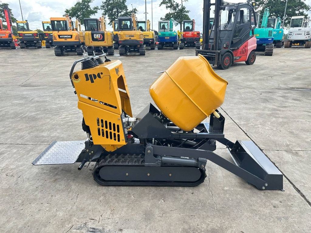 Selbstladender Betonmischer JPC HTD - 500 Benzin 2026