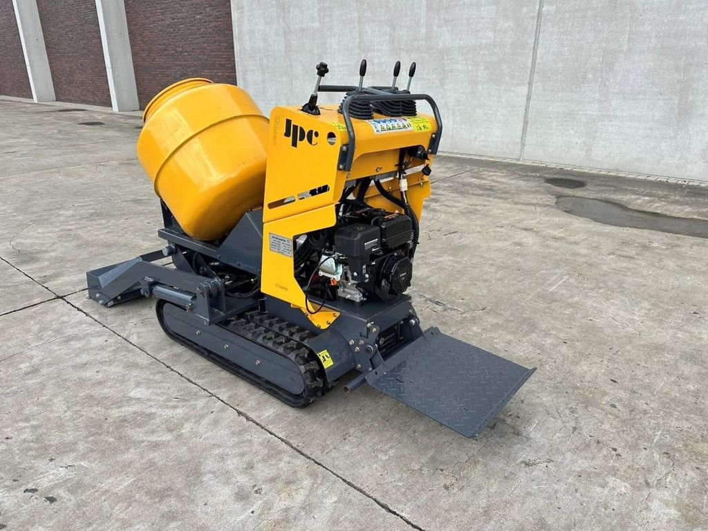 Selbstladender Betonmischer JPC HTD - 500 Benzin 2026