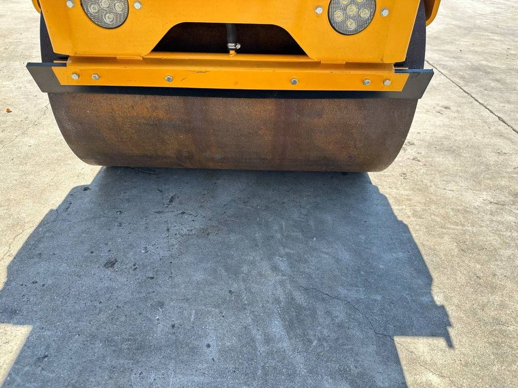 Tandem roller Plus Power T800HD-7 Diesel 2025