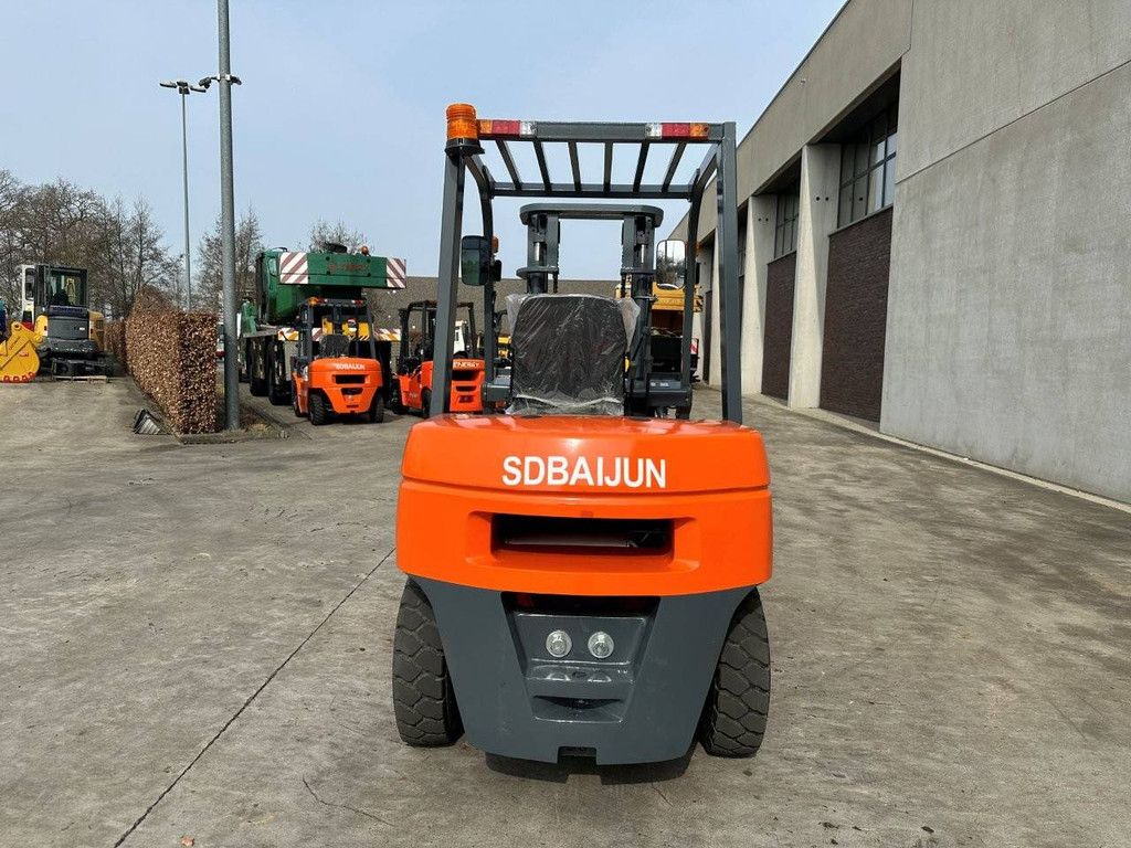Gabelstapler SDVAIJUN CPC30 Diesel 2025