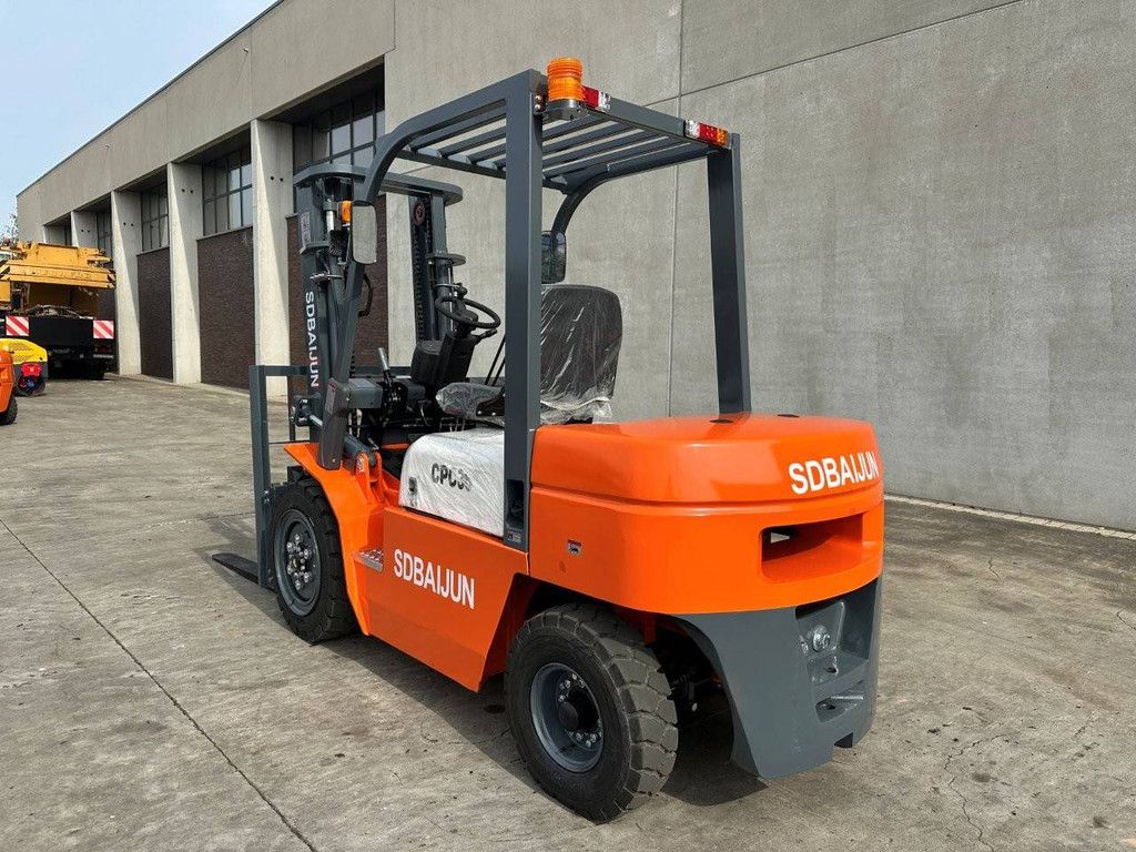 Gabelstapler SDVAIJUN CPC30 Diesel 2025