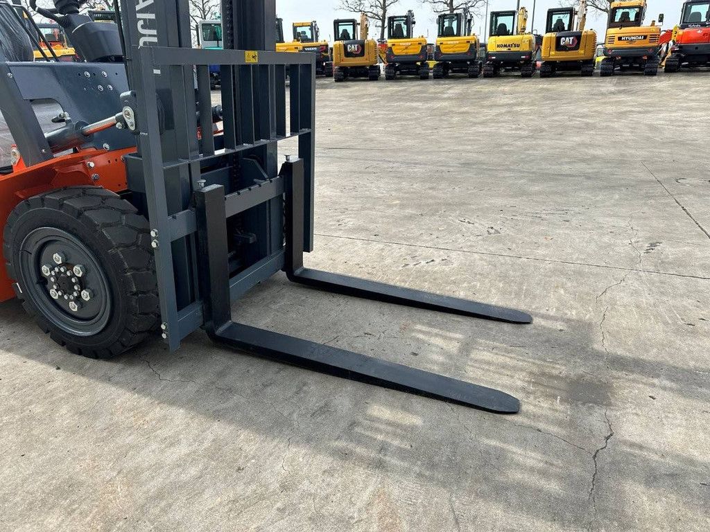 Gabelstapler SDVAIJUN CPC30 Diesel 2025
