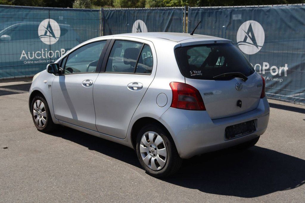 Passenger car Toyota Yaris Diesel 90hp 2006 (Margin)
