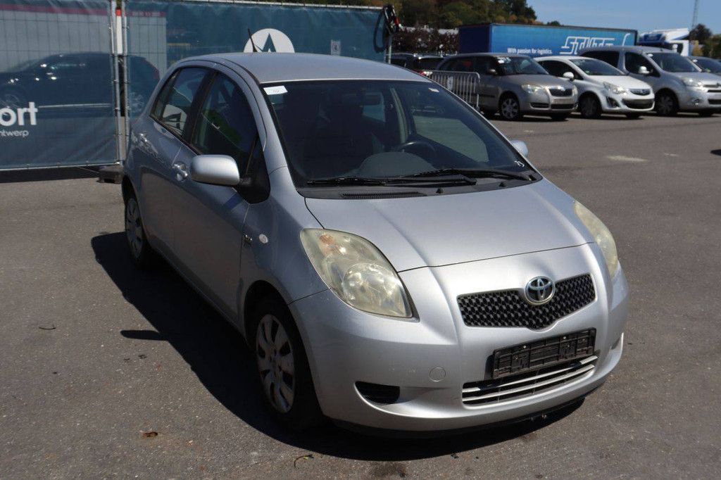 Passenger car Toyota Yaris Diesel 90hp 2006 (Margin)