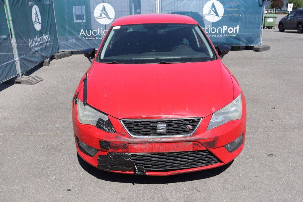 Passenger car SEAT Leon Petrol 122hp 2013 (Margin)