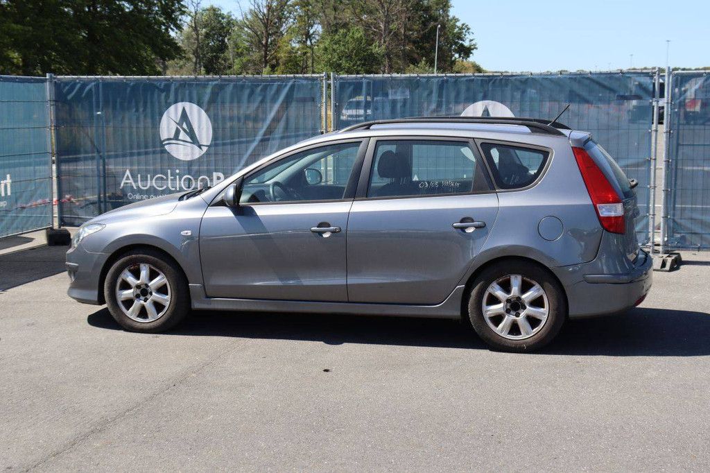 Hyundai i30cw Diesel Kombi 115 PS 2012 (Margin)
