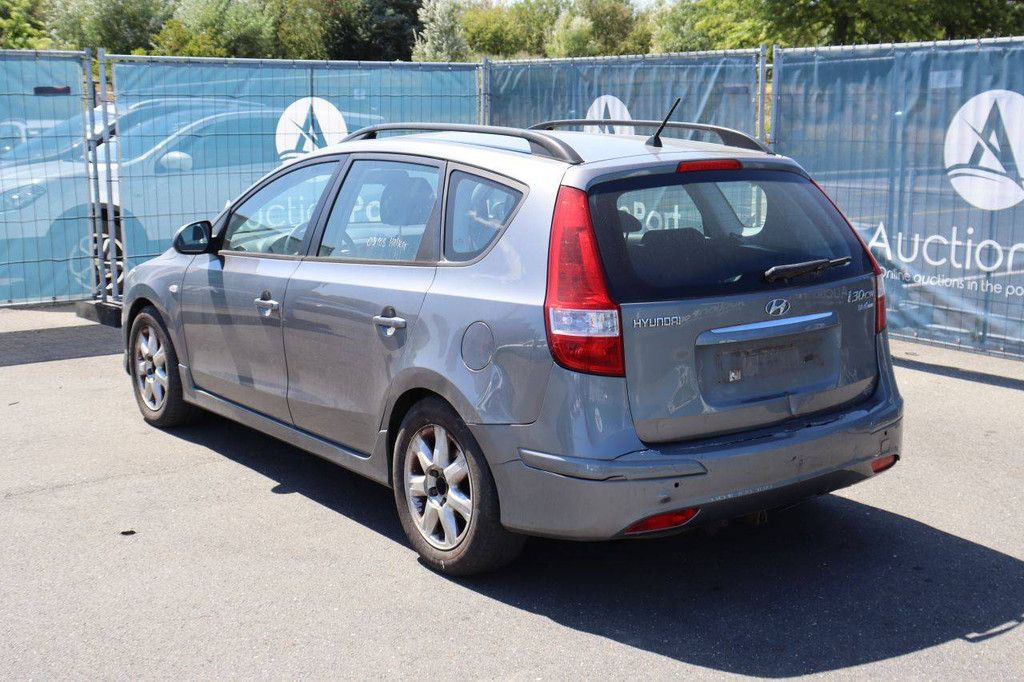 Hyundai i30cw Diesel Kombi 115 PS 2012 (Margin)