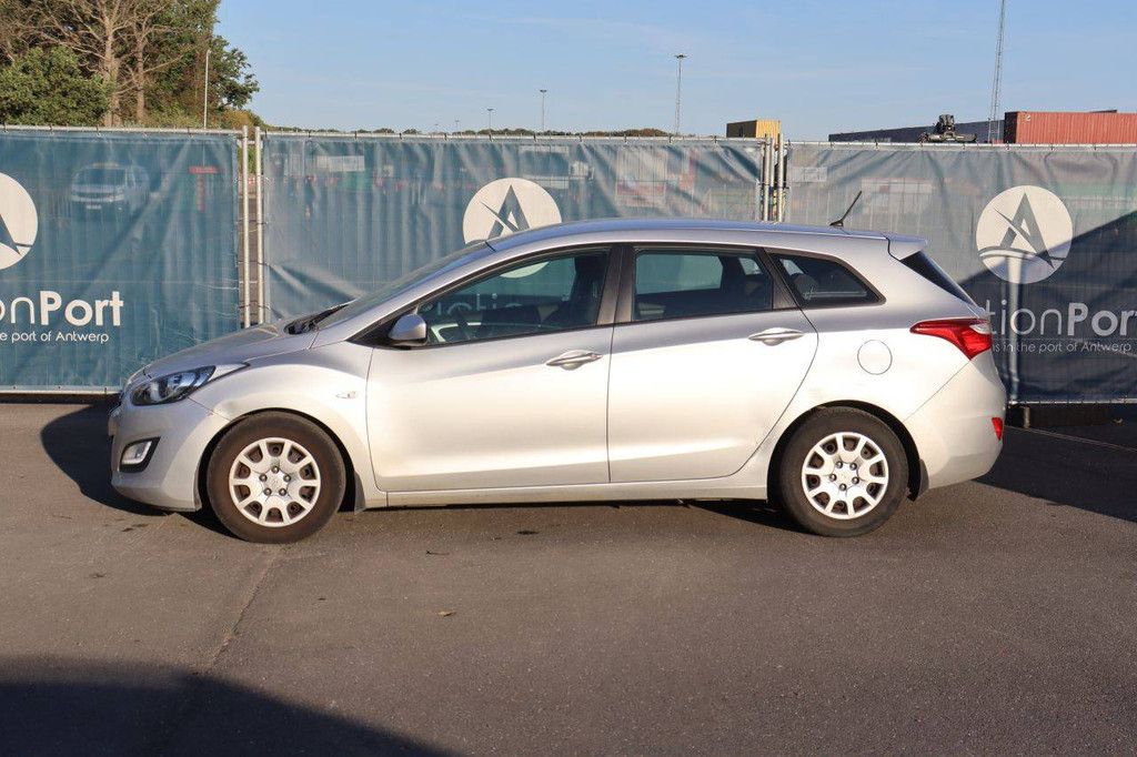 Hyundai i30 Diesel Station Wagon 90hp 2014 (Margin)
