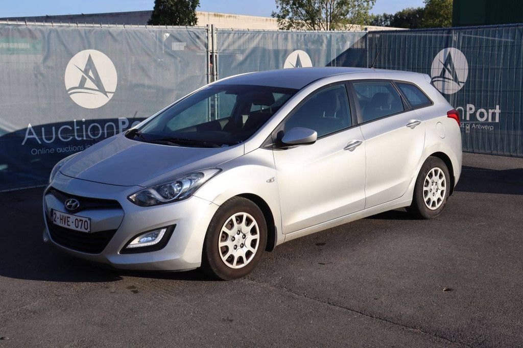 Hyundai i30 Diesel Station Wagon 90hp 2014 (Margin)