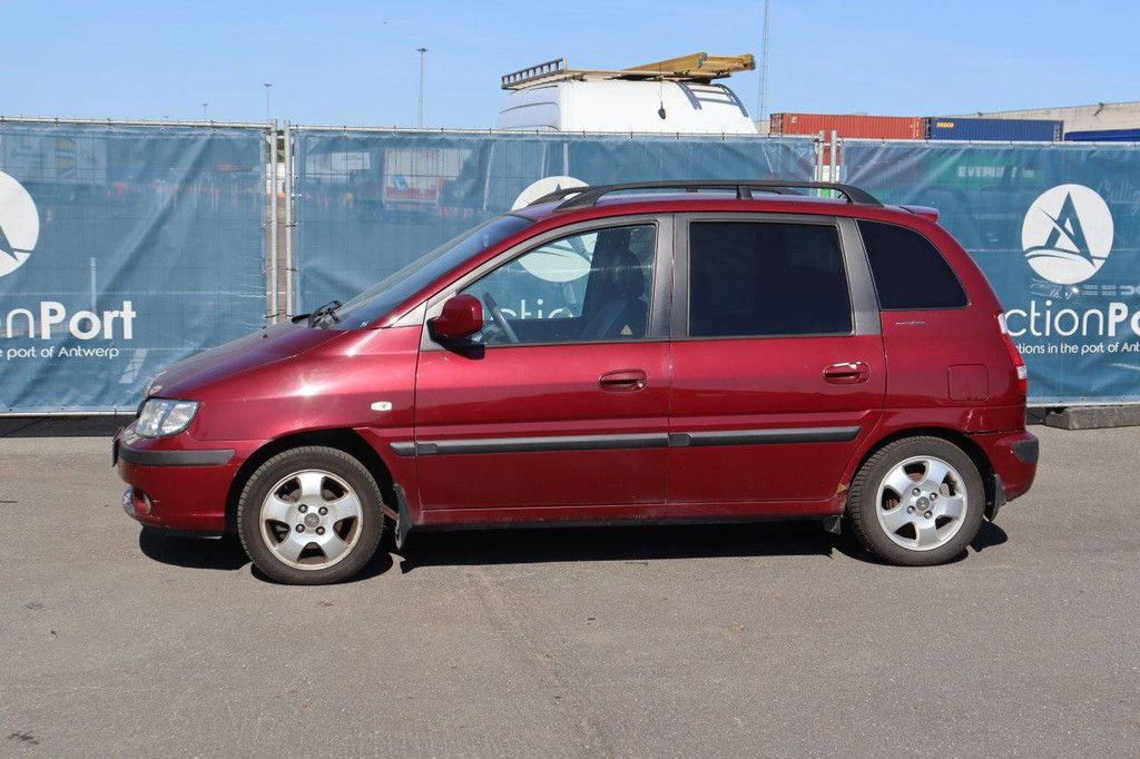 Hyundai Matrix CRDi Diesel Kombi 110 PS 2007 (Margin)