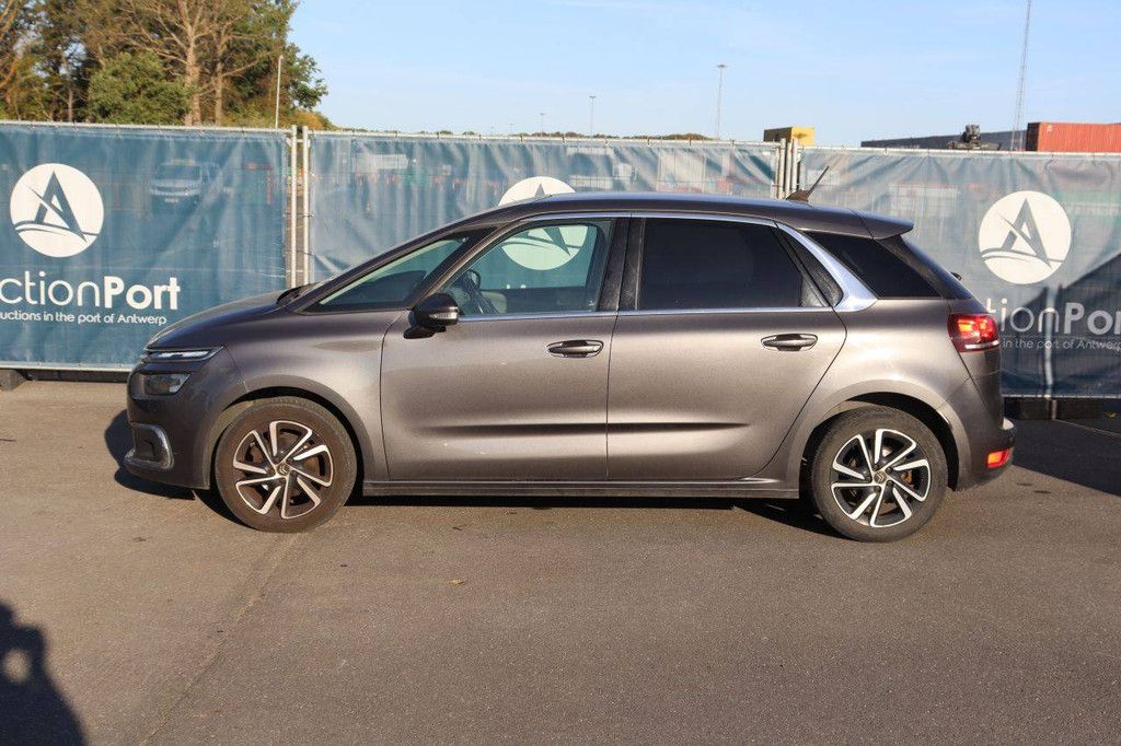 Citroën C4 Petrol Station Wagon 130hp 2019 (Margin)