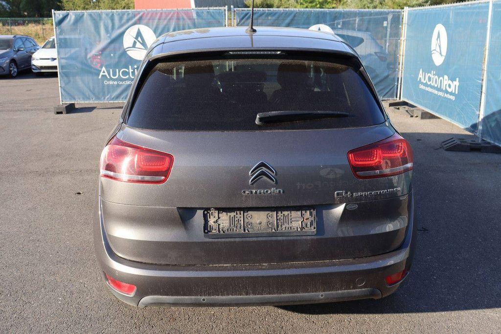 Citroën C4 Petrol Station Wagon 130hp 2019 (Margin)