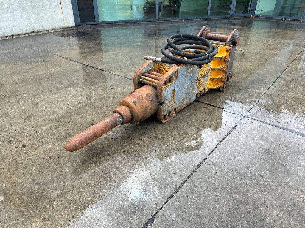 Hydraulic Hammer Arrowhead 2002