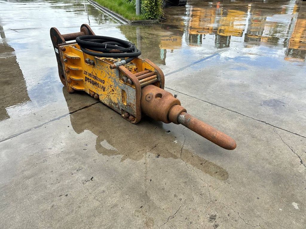 Hydraulic Hammer Arrowhead 2002