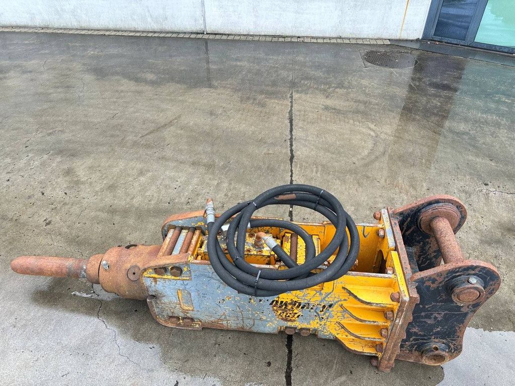 Hydraulic Hammer Arrowhead 2002
