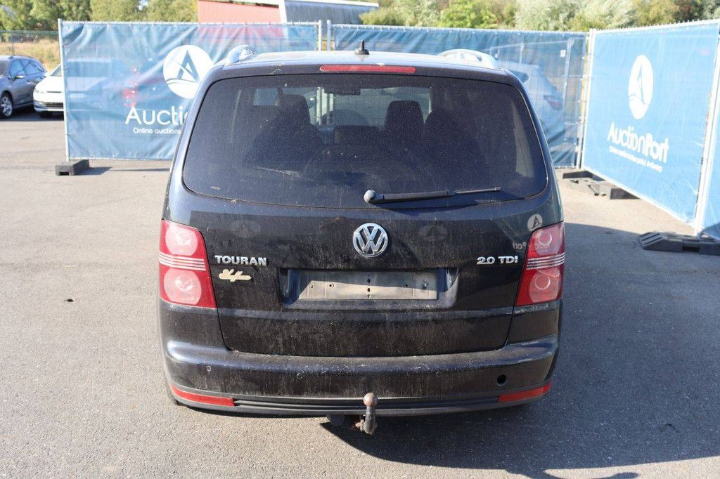 Volkswagen Touran Station Wagon 2.0 TDI Diesel 140hp 2007 (Margin)