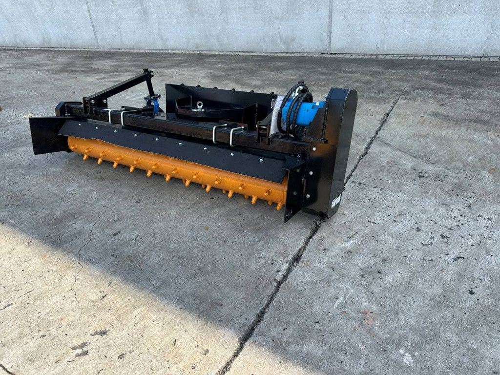 Rotary tiller/Stone roller suitable for skid steer loader Giyi LPR71 2026