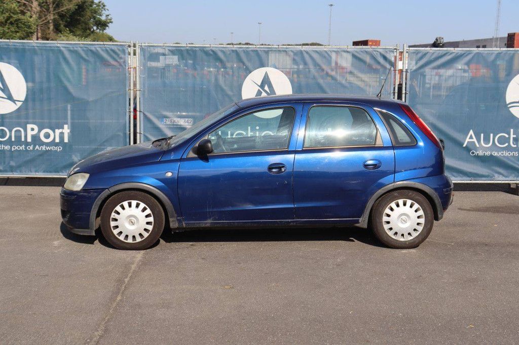Passenger car Opel Corsa Diesel 70hp 2004 (Margin)