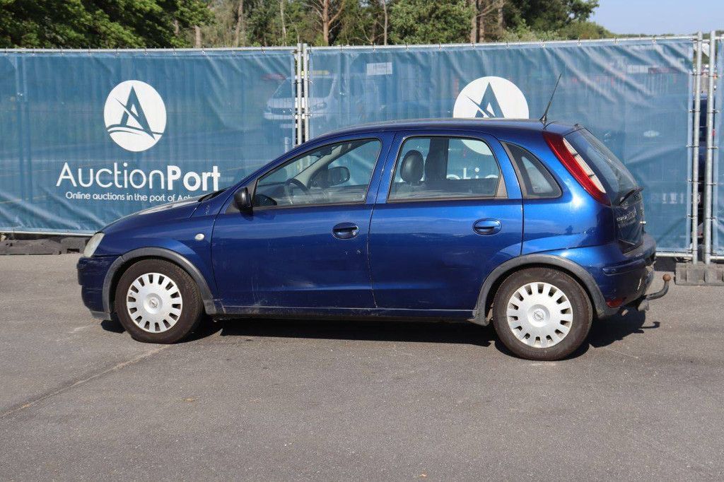 Passenger car Opel Corsa Diesel 70hp 2004 (Margin)
