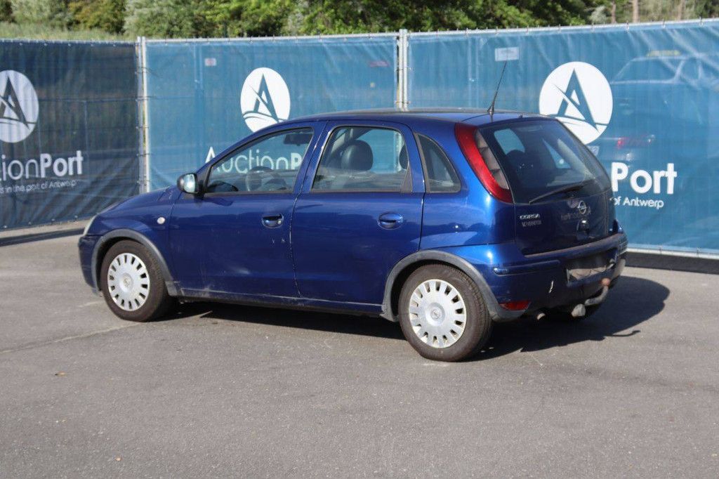 Passenger car Opel Corsa Diesel 70hp 2004 (Margin)