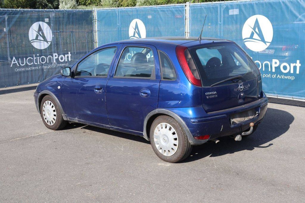 Passenger car Opel Corsa Diesel 70hp 2004 (Margin)